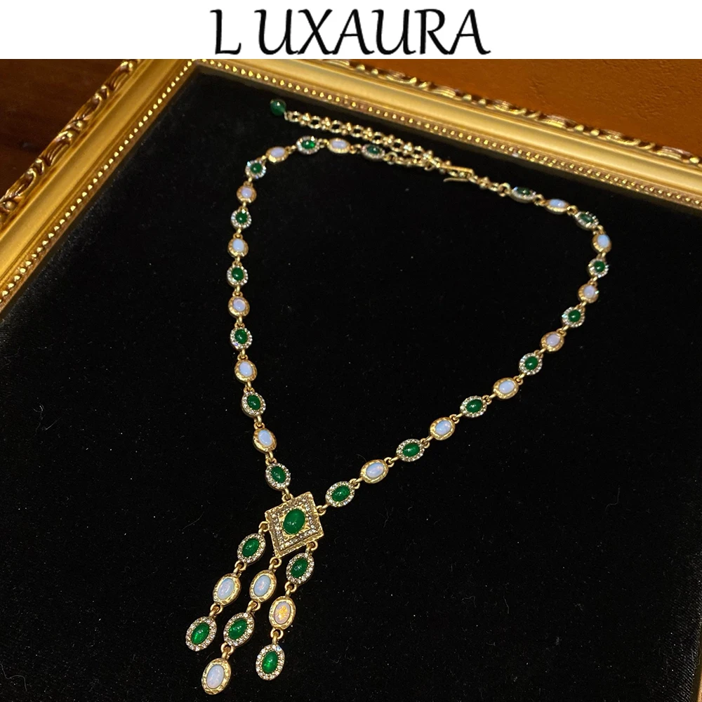 

Vintage fashion classic copper plated 18K green natural rhine stone paired with bohemian women's jewelry necklace