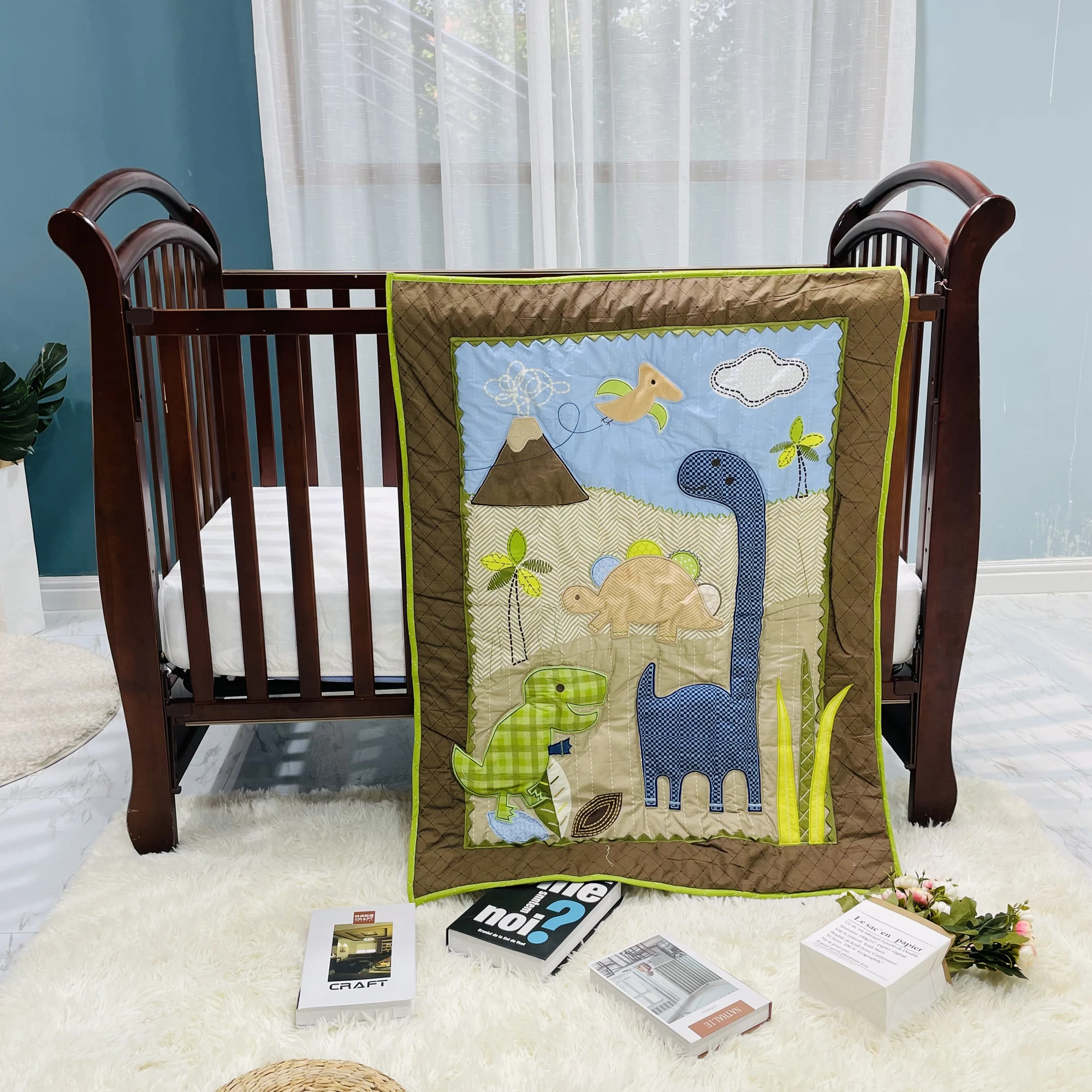 very cheep high quality on sale baby quilt/comforter/duvet blanket cute cartoon design warm hot sale new born infant mattress