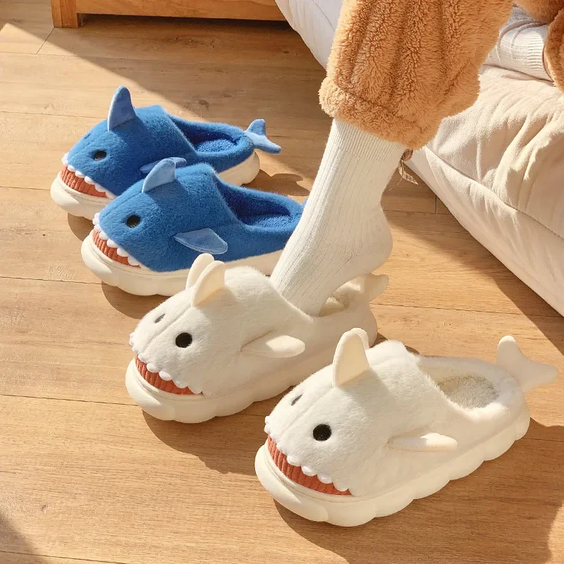 Cute Cartoon Shark Funny Slipper Warm Home Plush Shoes Damskie/Męskie Zimowe Bawełniane Buty Kobieta Męskie Piankowe Trampki Puszyste Kapcie