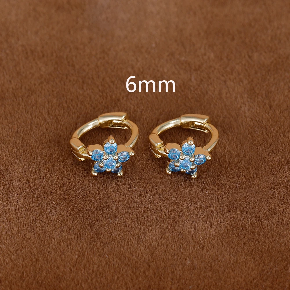 2er-Set schlichte, modische Blumen-Huggie-Creolen 6MM 8MM mit kleinen Zirkonia-Kristallen für Knorpel- und Ohrstecker-Piercings – Detail 10