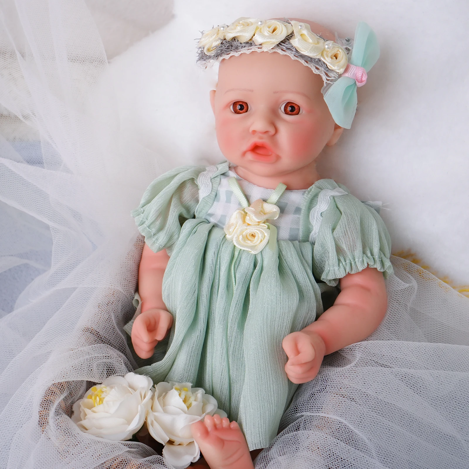 

Full Body Silicone Painted Reborn Doll Girl Handmade 12.4 Inch Solid Color Newborn Dummy Boy Suitable