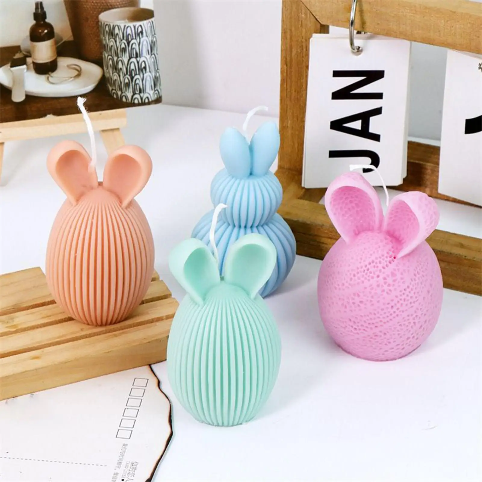Easter Bunny Shape Molds Adorable Easter Bunny Aromatherapy Plaster Mold Smiling Rabbit Silicone Candle Molds Holiday Crafts