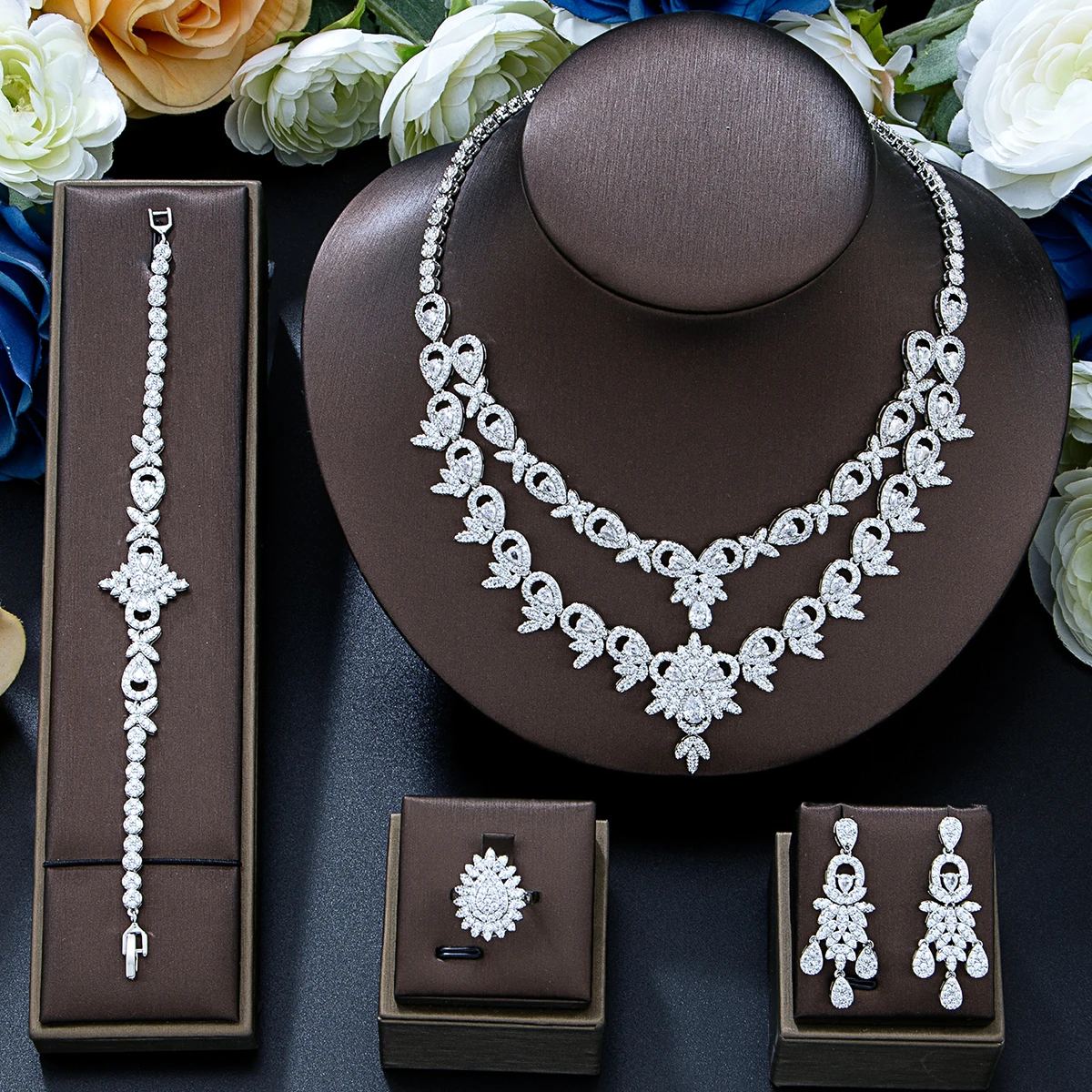 Dubai New Four Piece Bridal Wedding Set with Cubic Zirconia Women's Wedding Party Bridal Accessories, Saudi Arabia