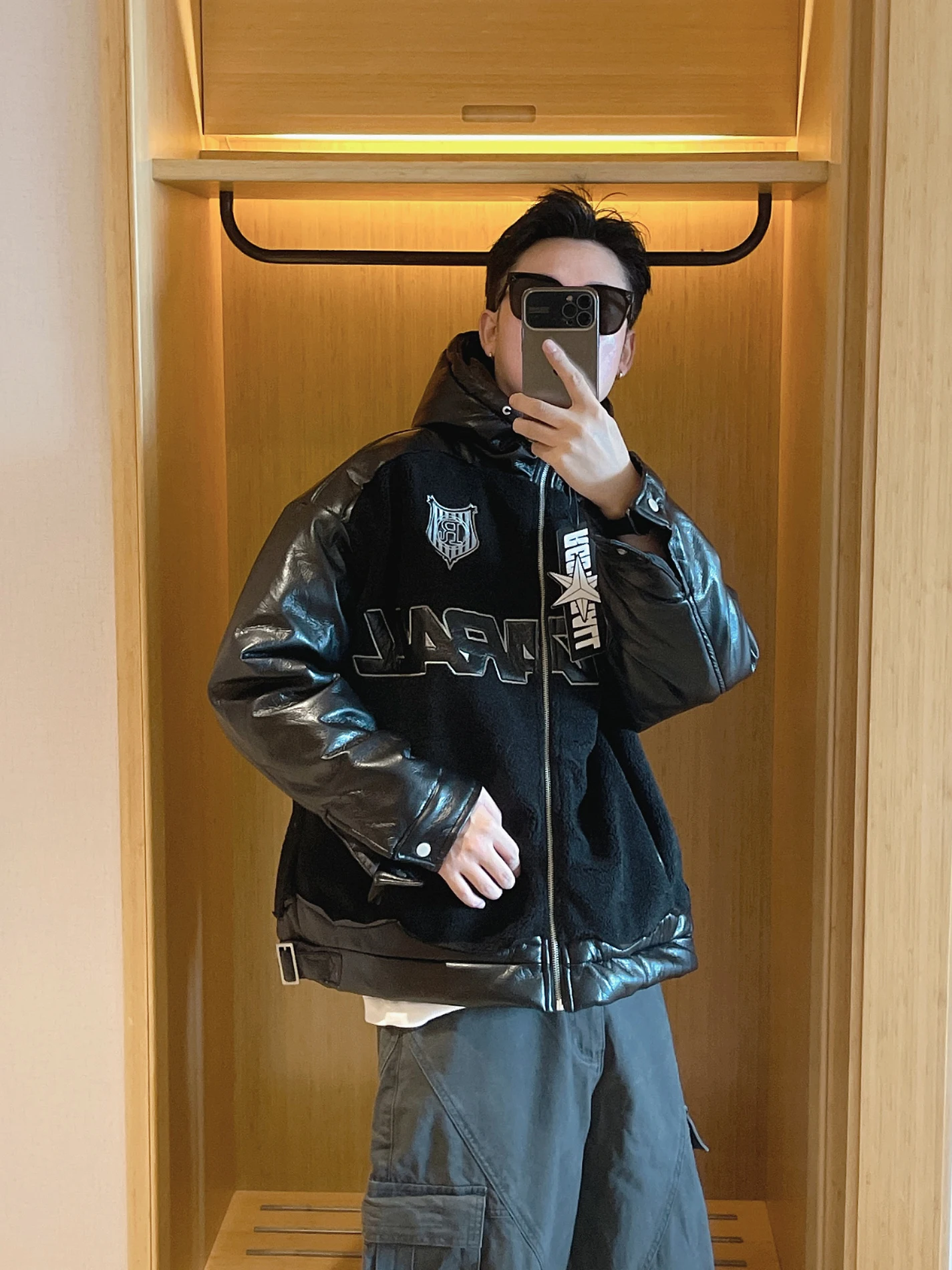 Fazhixian شتاء 2025 الرجال الأمريكية الرجعية مقنعين الجلود Jaet معطف الدفء طويل Sve منتظم صالح الشباب العصرية قطنية عالية الجودة