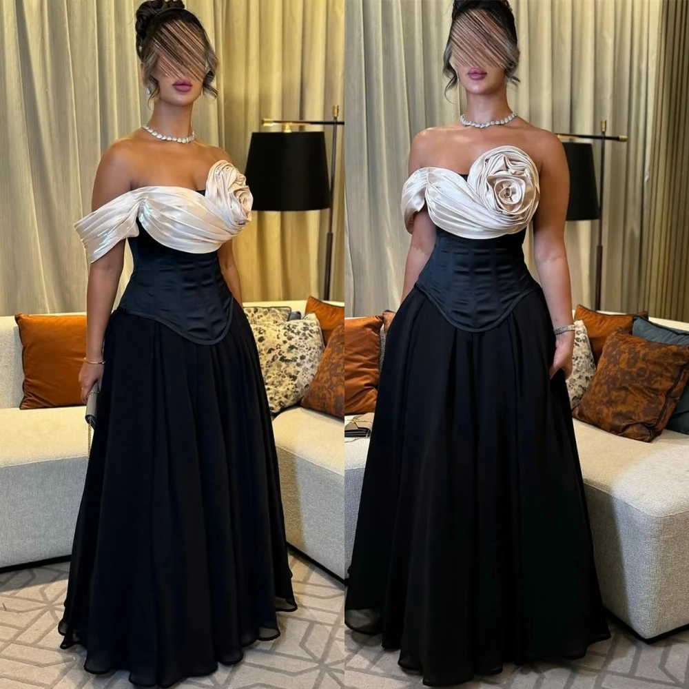 

Customized Delicate Strapless Satin Evening Dress Elegant Contrast Color Prom Dresses Modern Sweep Train Homecoming Dress