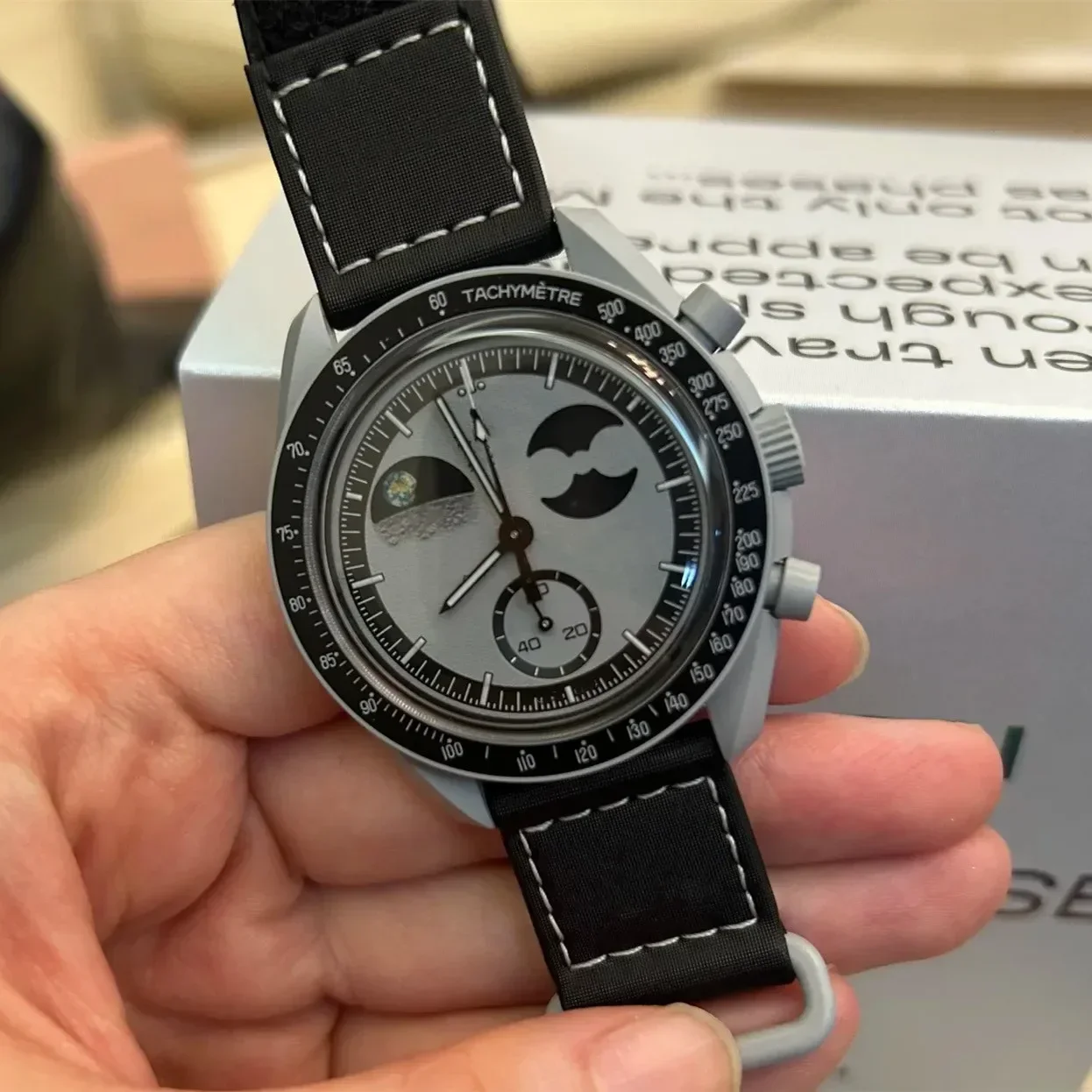 2025 Newest High Quality Wantch Men's and Women's Moon Mercury Quartz Chronograph Watch Celestial Galaxy Dial 6-Hand Hot Sale