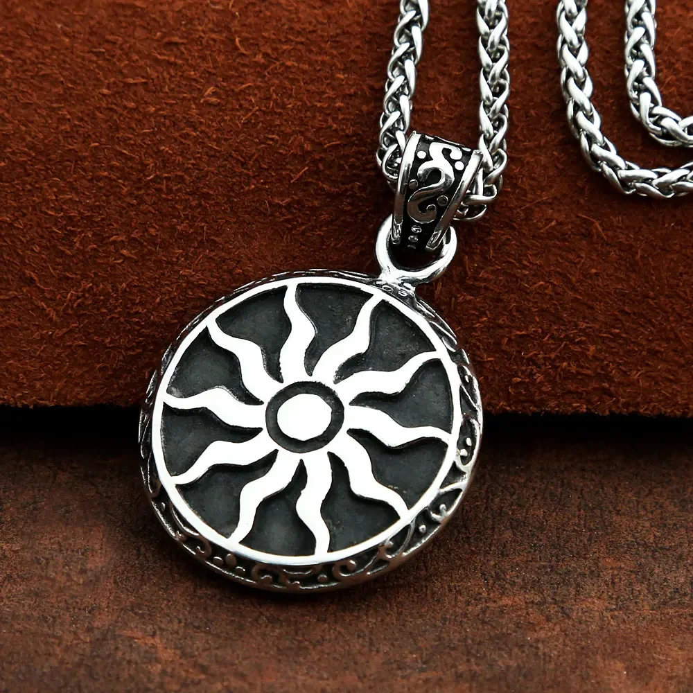 Vintage Classic Apollo Amulet Sun God Pendant Necklace For Men Fashion Round 316L Stainless Steel Necklace Myth Jewelry Gift