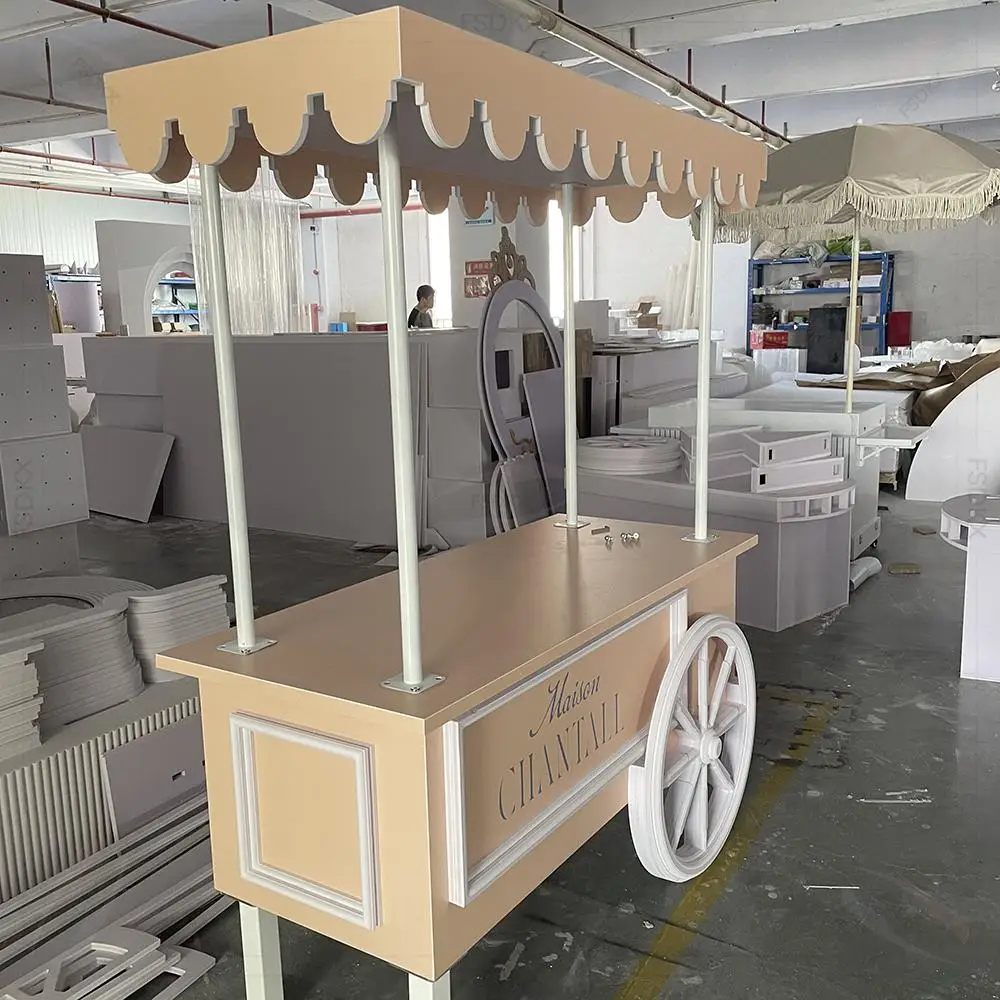FSDKX Hot Selling Cinderella Carriage Wheel Bar Cart Sweet Chariot Candy Cart Display for Event and Wedding Party Decoration