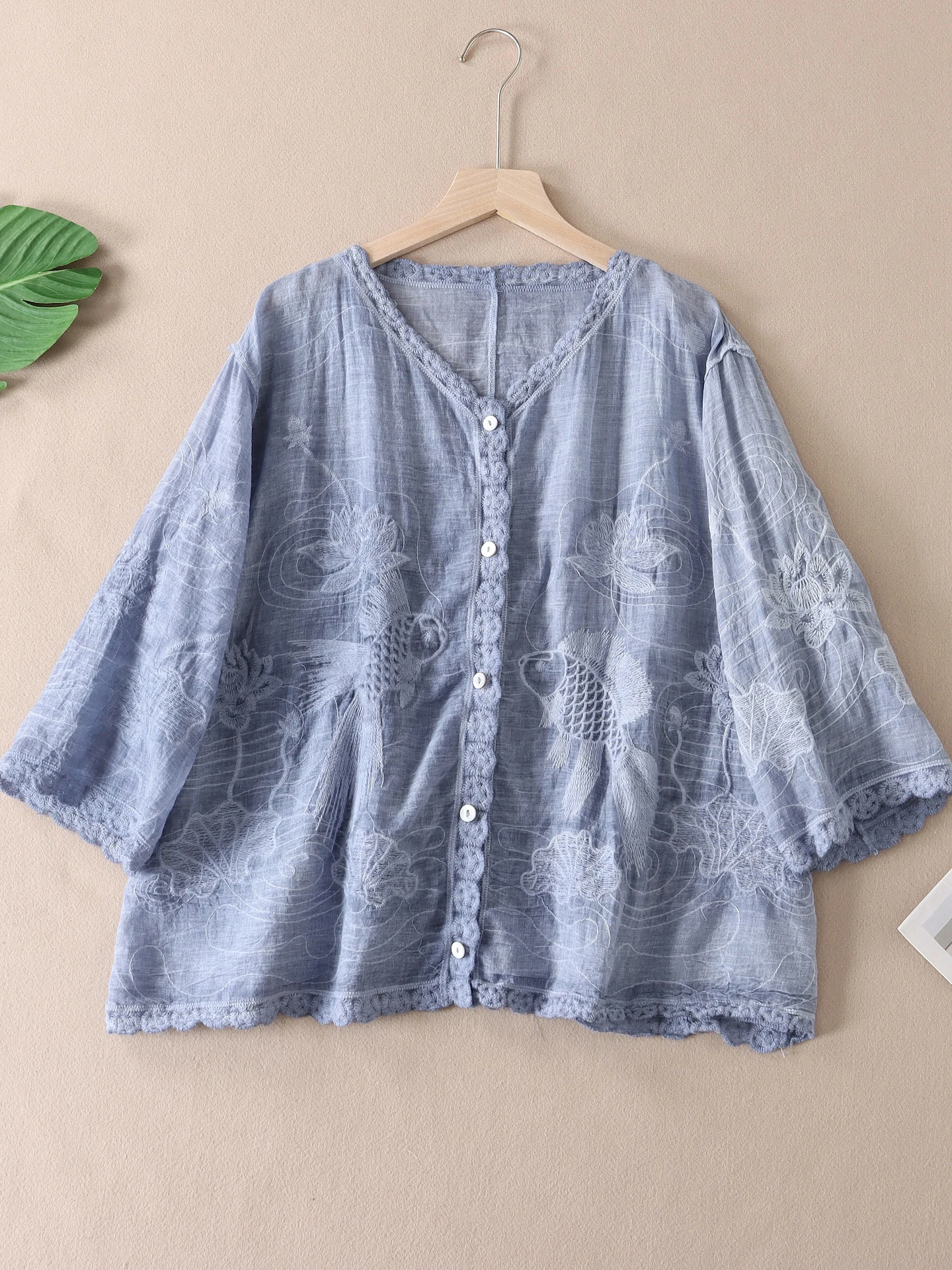 

Elegant V-neck Floral Embroidery Lace Sunscreen Blouse For Women - Harajuku Literary Style Loose And Versatile Shirt For Summer