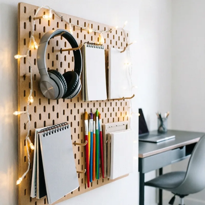 Youth Wall Decorations: The Guide to Creating a Space That Speaks Volumes
