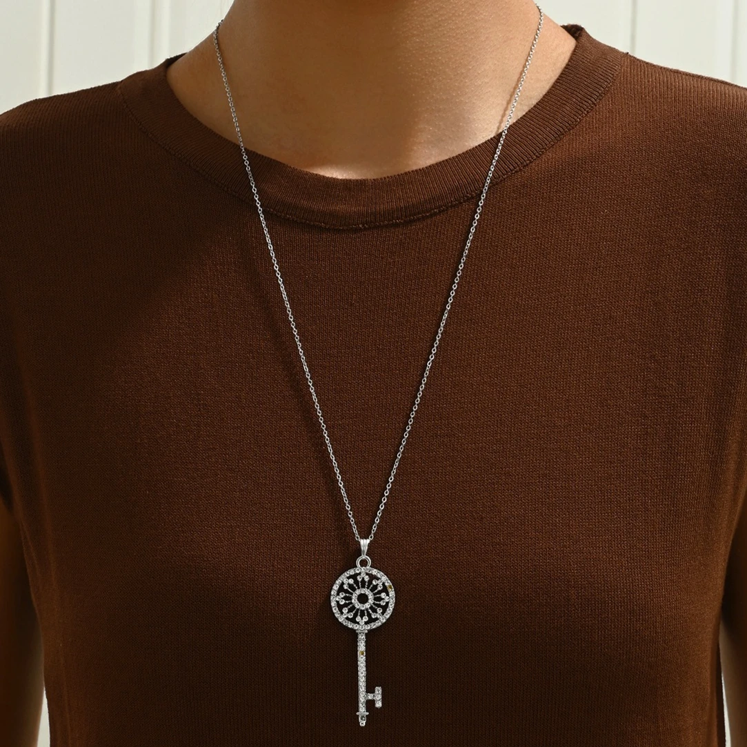 

Осенне-зимняя классическая цепочка для свитера, изысканное длинное ожерелье с бриллиантами, женская длинная цепочка для свитера