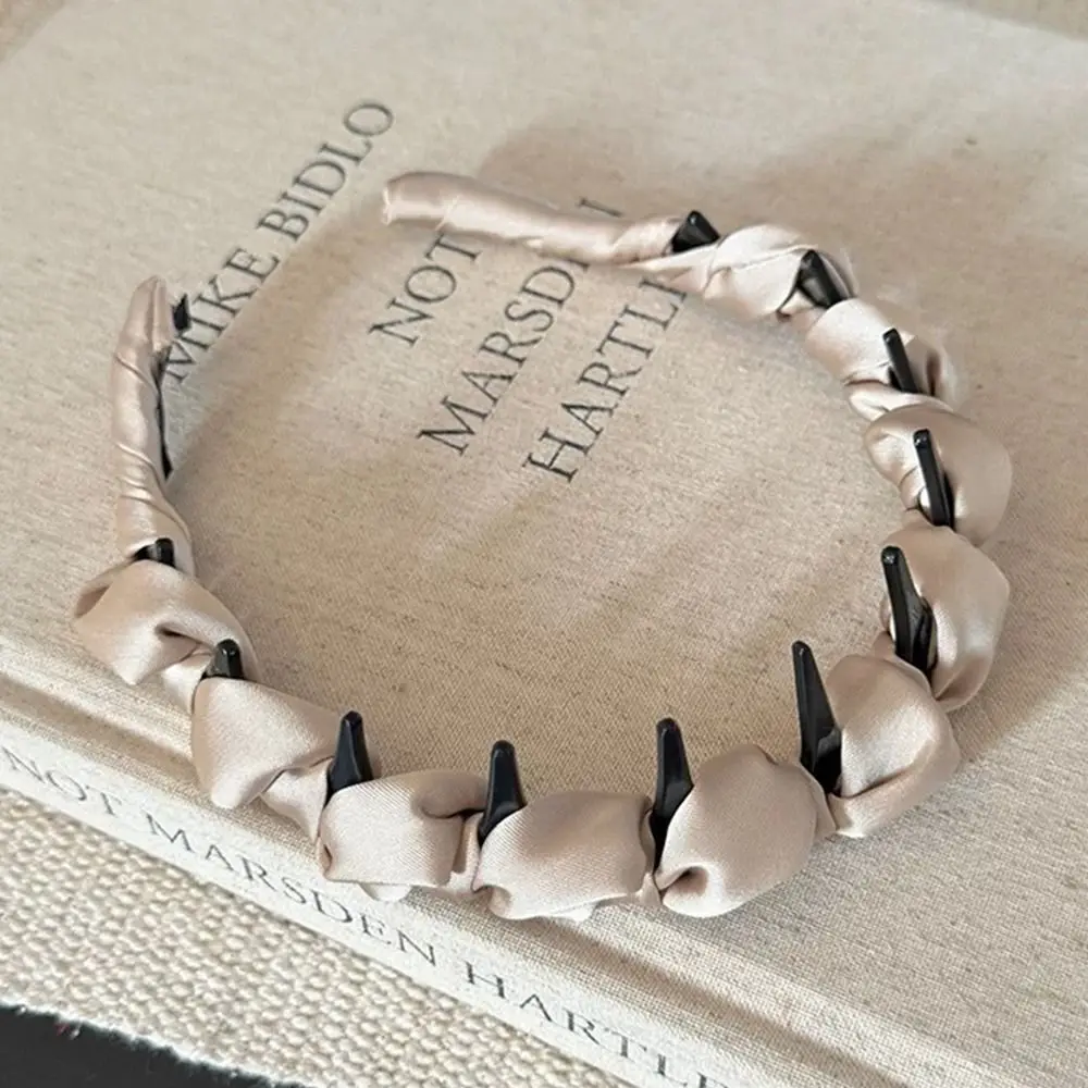 

Wave Pattern Wrapped Hair Hoop Adjustable Fabric Headband Non-Slip Headband Elegant Comfortable Women's Satin Hairband Wash Face