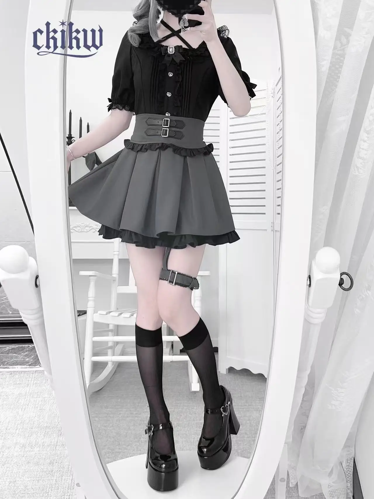 Mine Mass-Produced Cross-Strap Lace Halter Square Collar Shirt Japan Style Girl Subculture Short-Sleeve Top High-Waisted Skirt