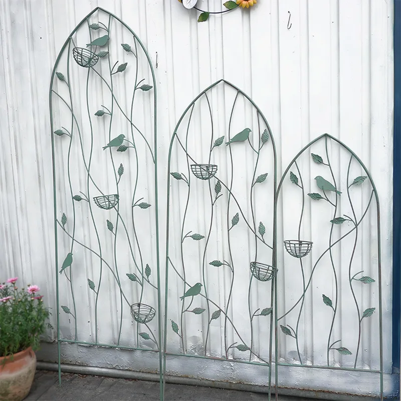 American old wrought iron vine climbing frame, courtyard decoration outdoor flower climbing plant frame, balcony garden arrangem