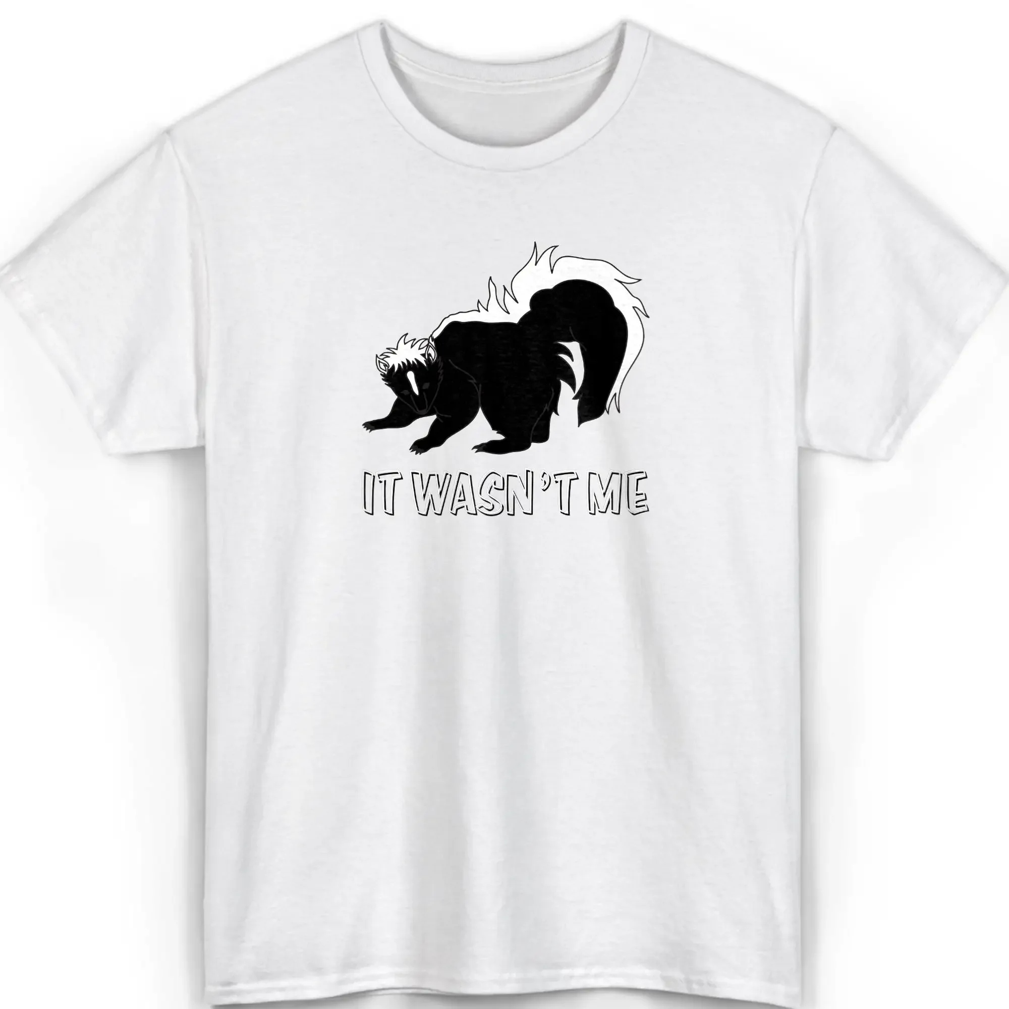 Funny Skunk T Shirt It Wasn Me Humor Animal Lover Cute Wildlife Nature Inspired