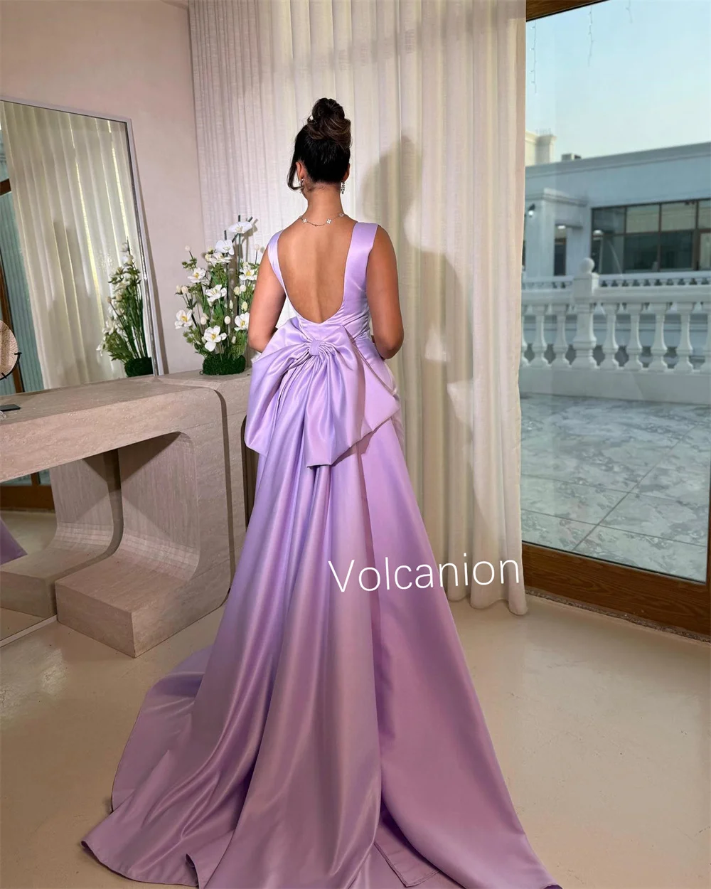Maßgeschneiderte Mode Charmeuse Schleife Falten A-Linie rückenfreie lange Kleider maßgeschneiderter Anlass Sexy moderner Stil