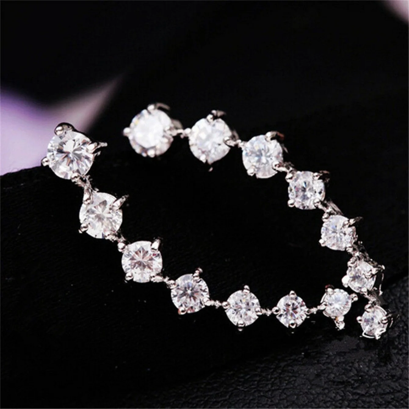 Chic Women Stud Earrings  Ear Climbers / Crawlers Clear Rhinestone Earring For fashion Women Party Jewelry Gift 1 Pair image 5