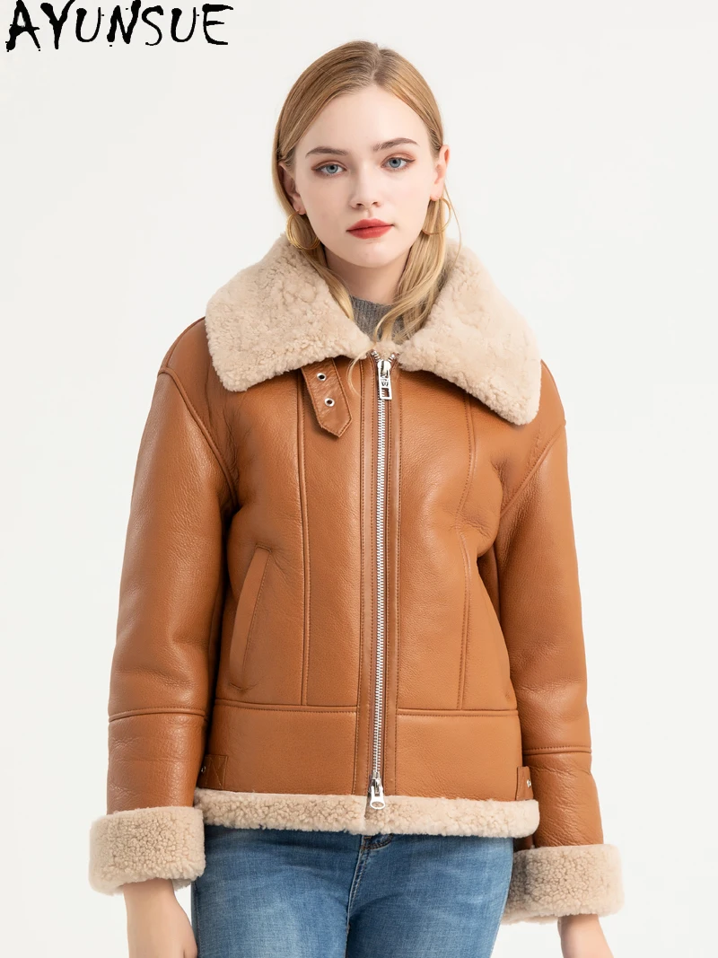 AYUNSUE Cappotto di pelliccia di montone naturale Giacca da donna in vera pelle Cappotto invernale 2025 Abbigliamento donna Giacca da moto Stile corto