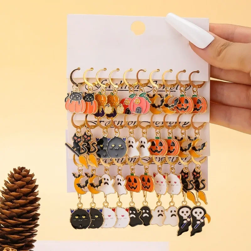 

10pcs Fashion Halloween Drip Oil Earrings Set Female Personalized Creative Ghost Bat Devil Pumpkin Set