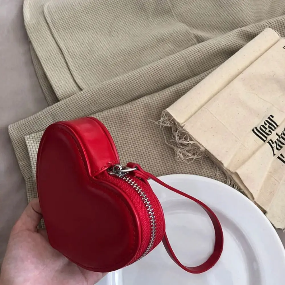 Fashion Korean Style Red Love Hear Wallet Card Pocket Clutch Bag PU Purses Change Bag Wrist Bag Solid Heart Bag Women