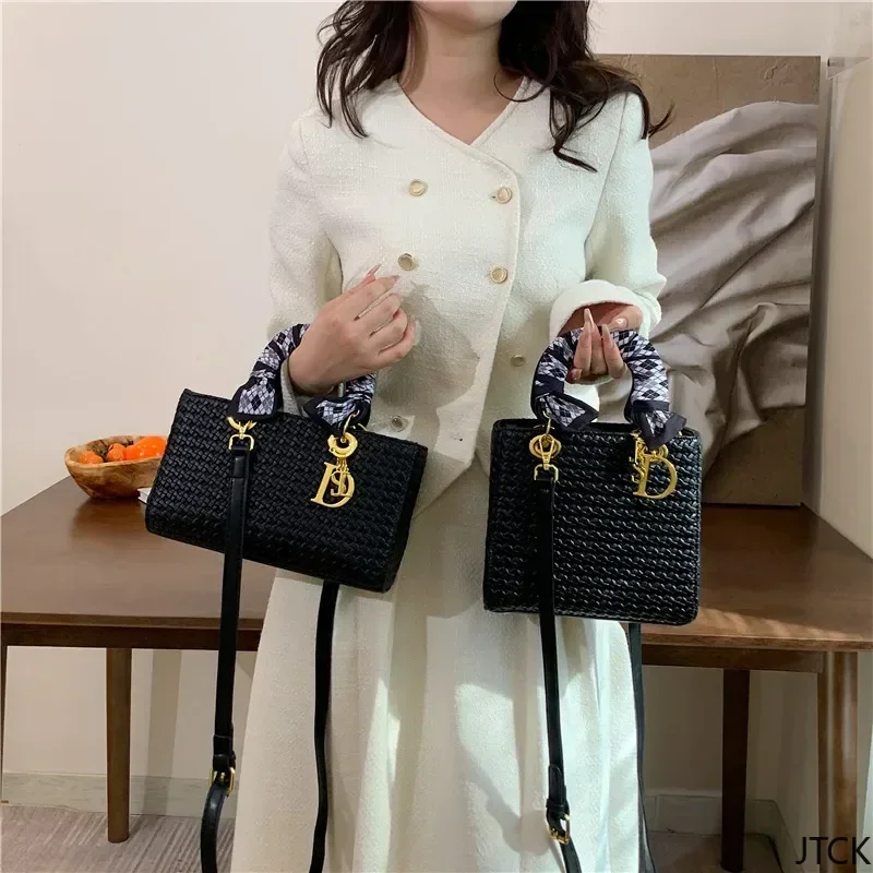 

Luxury Designer Women's Handbag Leather Crossbody Bag Stylish Shoulder Tote Purse Elegant Ladies Brand