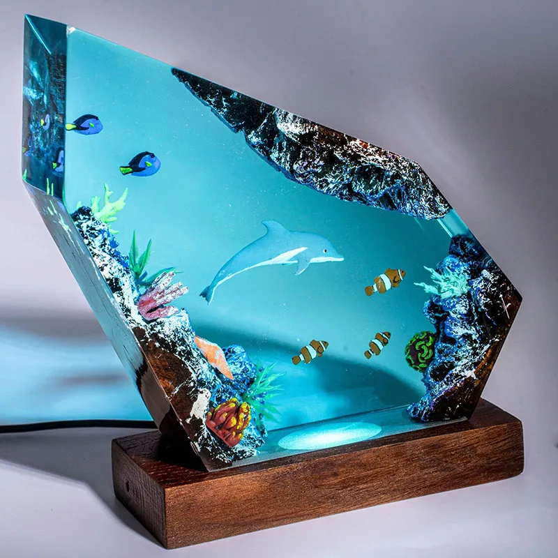 Lámpara de mesa de resina con organismo de delfines y animales en el océano, decoración artística creativa, luz nocturna con tema de paisaje marino, carga USB