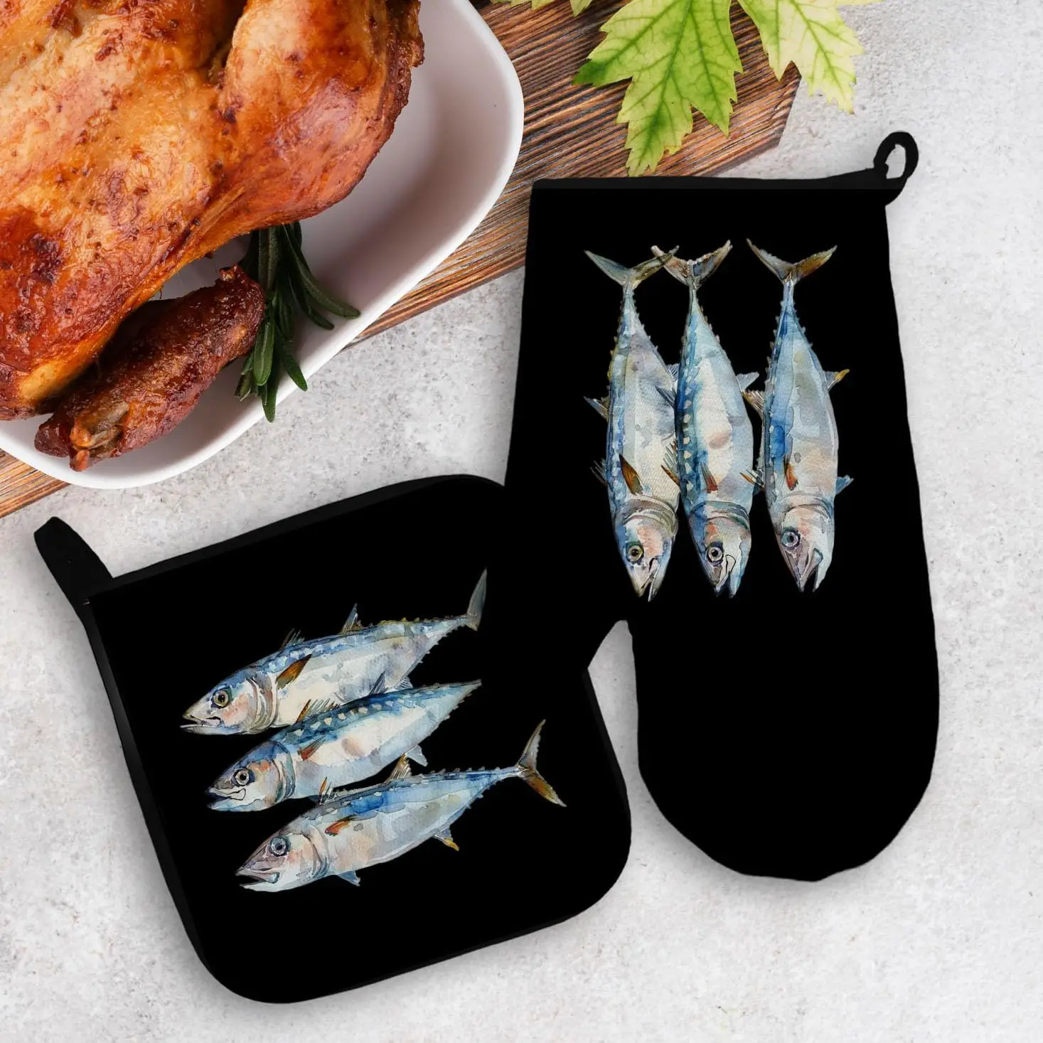 Coastal Beach Fish Oven Mitts and Pot Holders Sets, Black Nautical Mackerel Fish Heat Resistant Potholder Kitchen Decor
