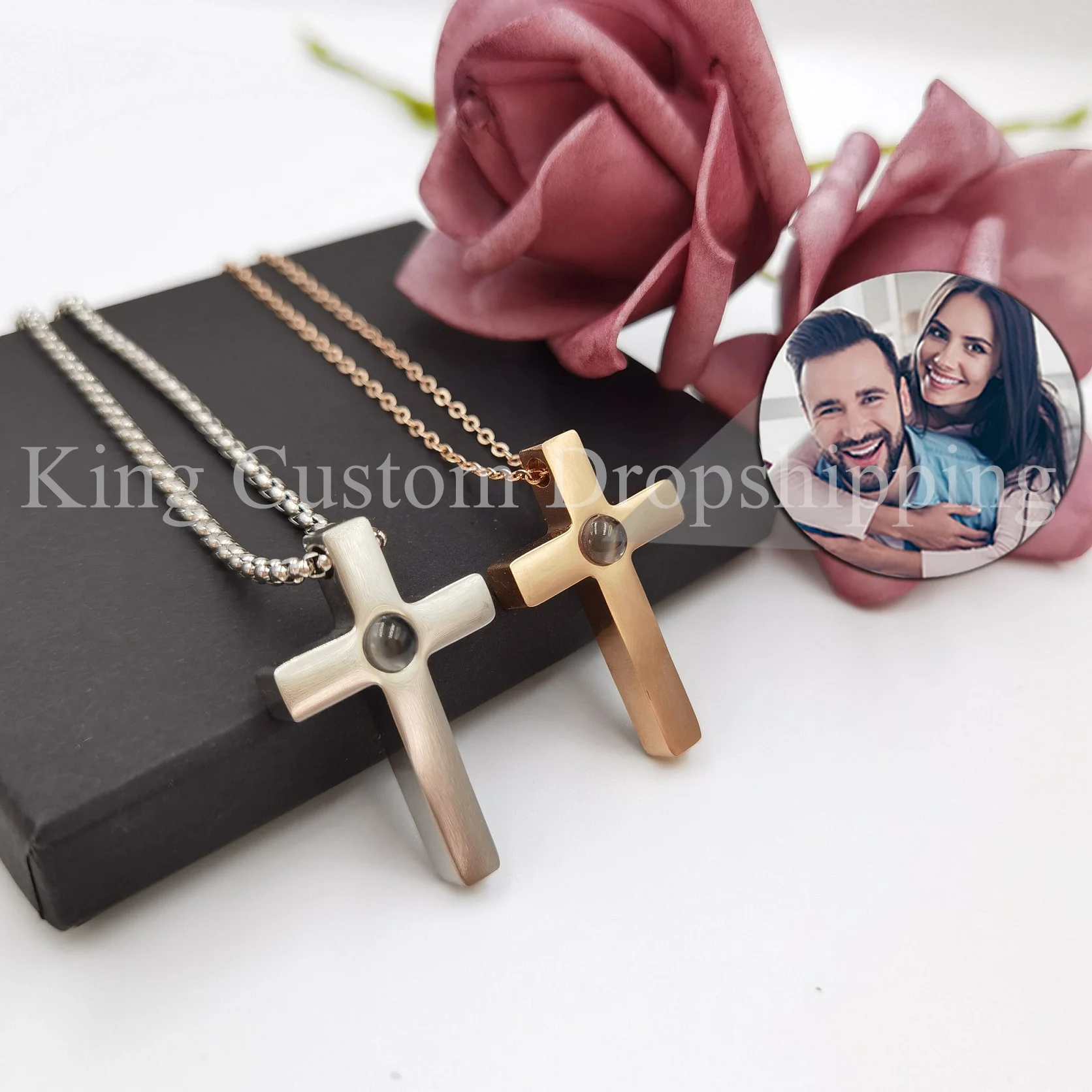 

Personalized projection couple cross necklace custom photos can be worn by both men and women as wedding anniversary gifts