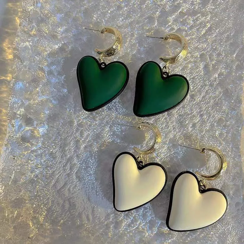 2022 New Exaggerated Love Gold Dangle Earrings For Women Girl Female Temperament Metal Big Heart Korean White Green Drop Earring