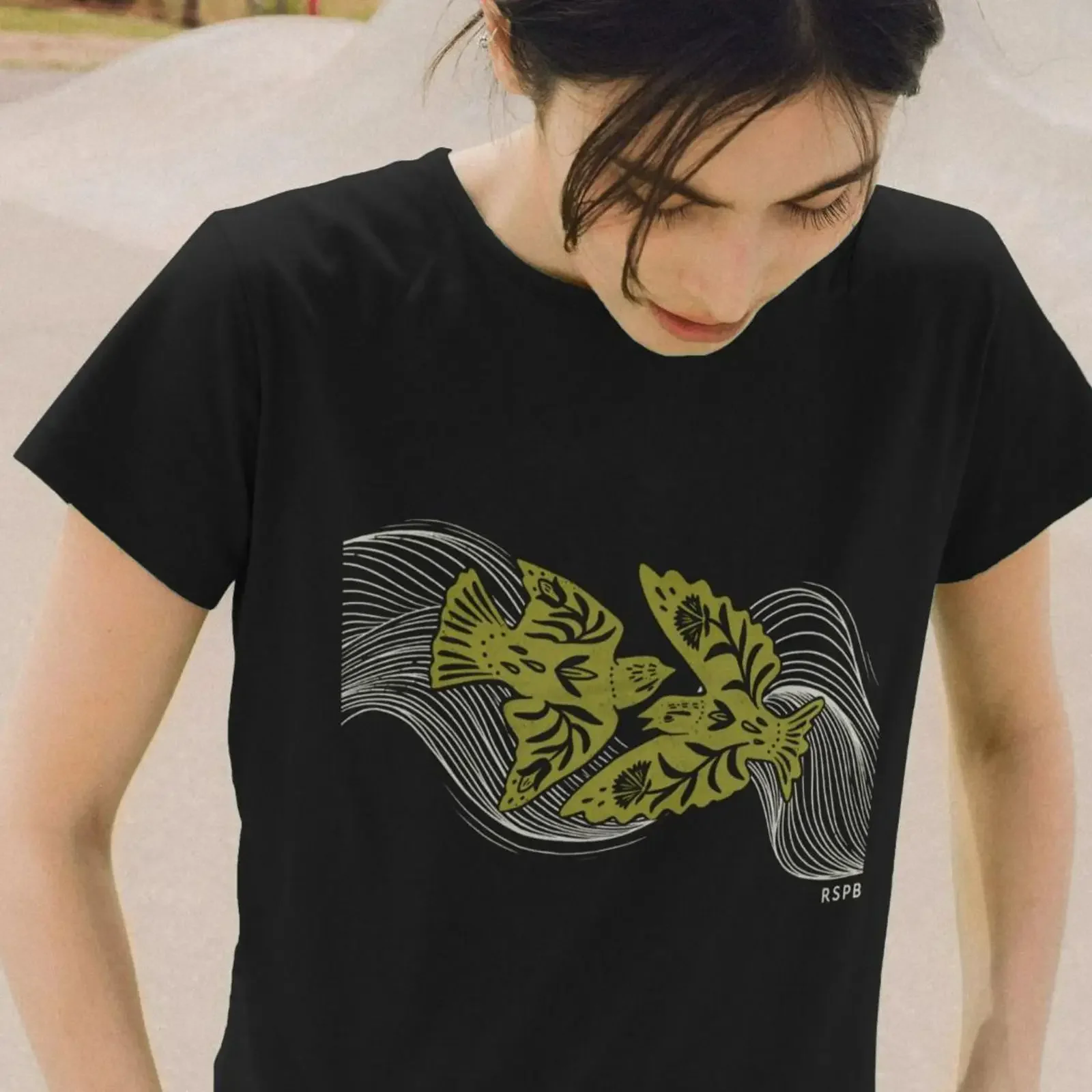 In Flight Finches Top vintage Washed homme Stretched Top For Everyday Wear designer clothes Comfortable Stylish Slightly Unisex