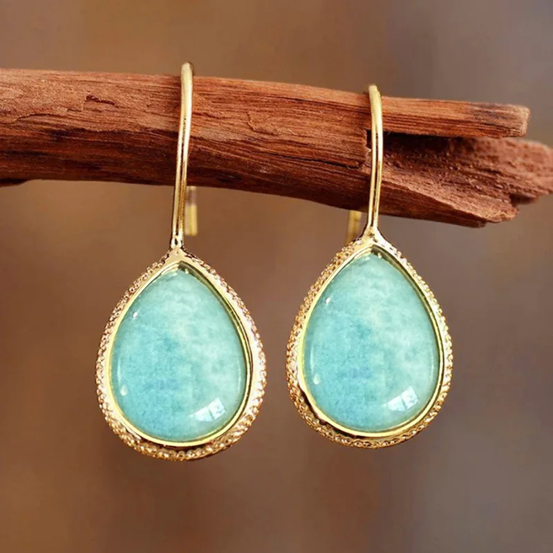 New Personalized and Fashionable Art Earrings Stickers with Pine Stone Water Droplet Design, High-end Jewelry and Accessories