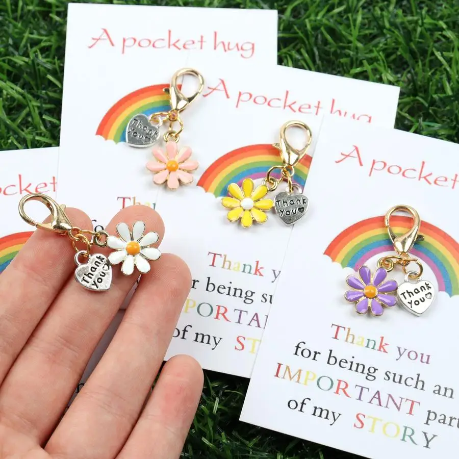 1/5/10/20/50/100pcs s, Funny Daisy Keychain, with a Pocket Hug Card - Encouragement Card, Thank You Card, Suitable for Daily Box