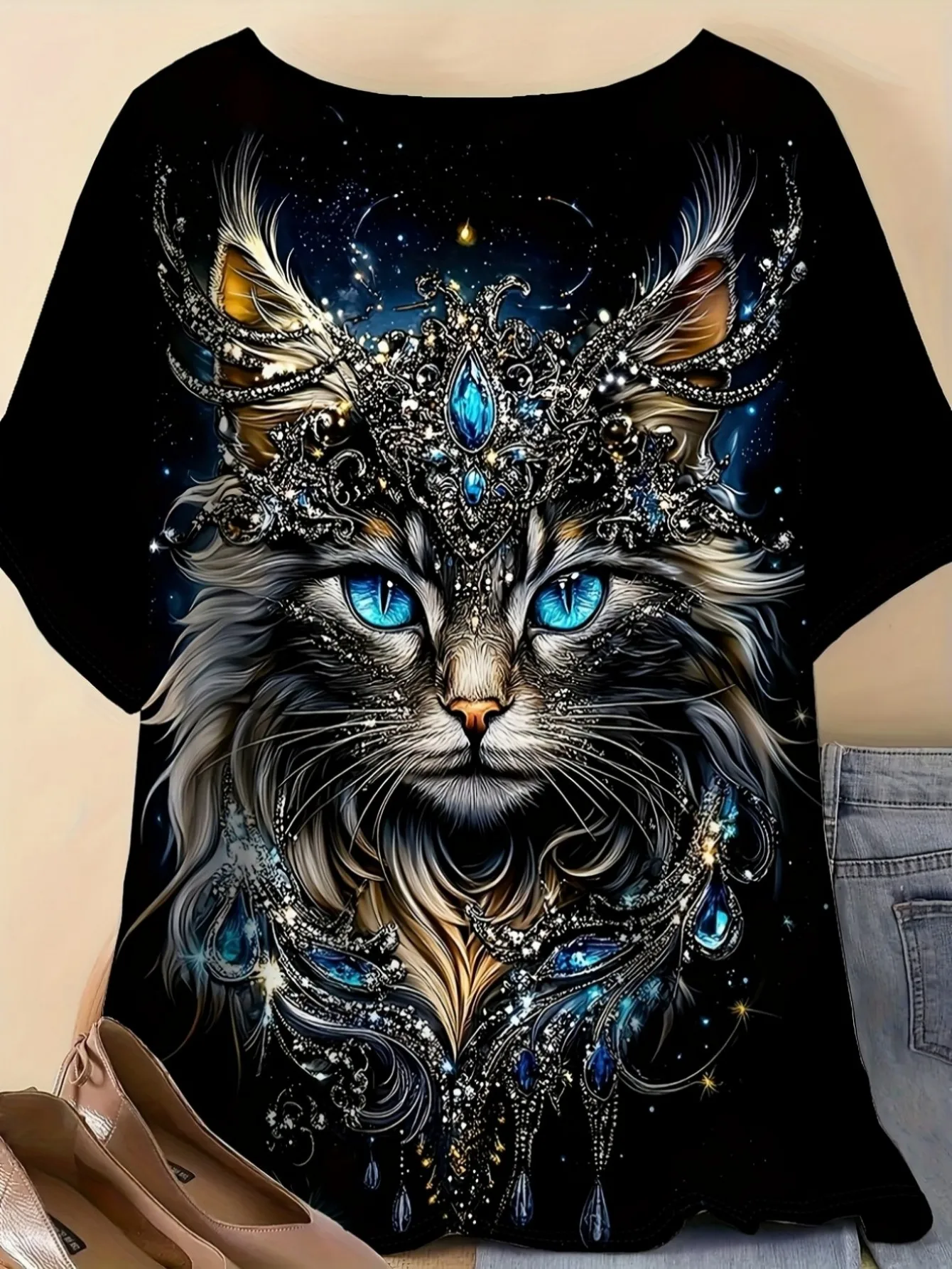 Camiseta de Mujer con Estampado de Gato y Corona Mística, Ojos Azules, Joyas de Gemas, Cielo Estrellado, Cuello Redondo, Manga Corta
