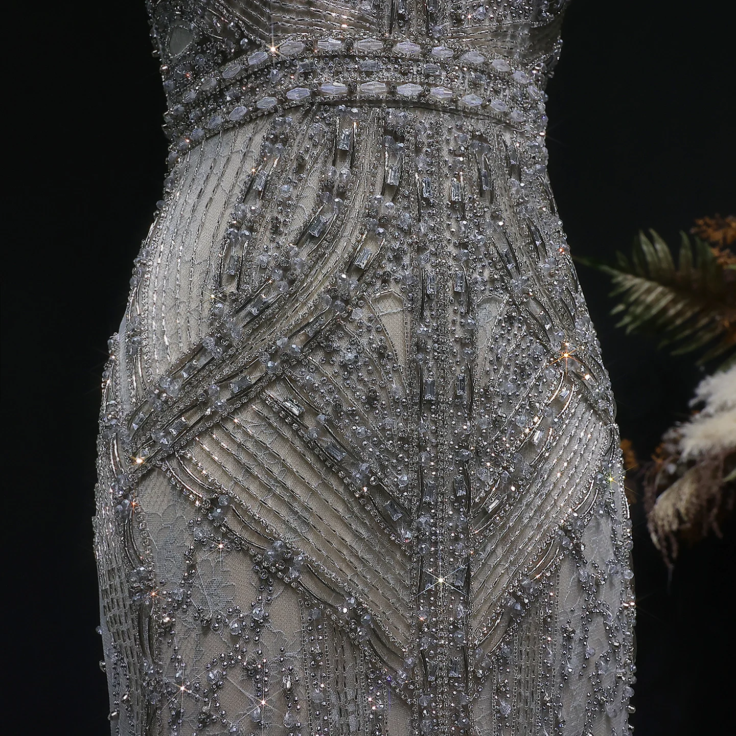 Sharon Said Luxuriöse Perlenbesetzte Meerjungfrauen-Abendkleider mit Federn, Herzausschnitt, hohem Schlitz, Damen-Abendkleider SS791, maßgeschneidert – Detail 9