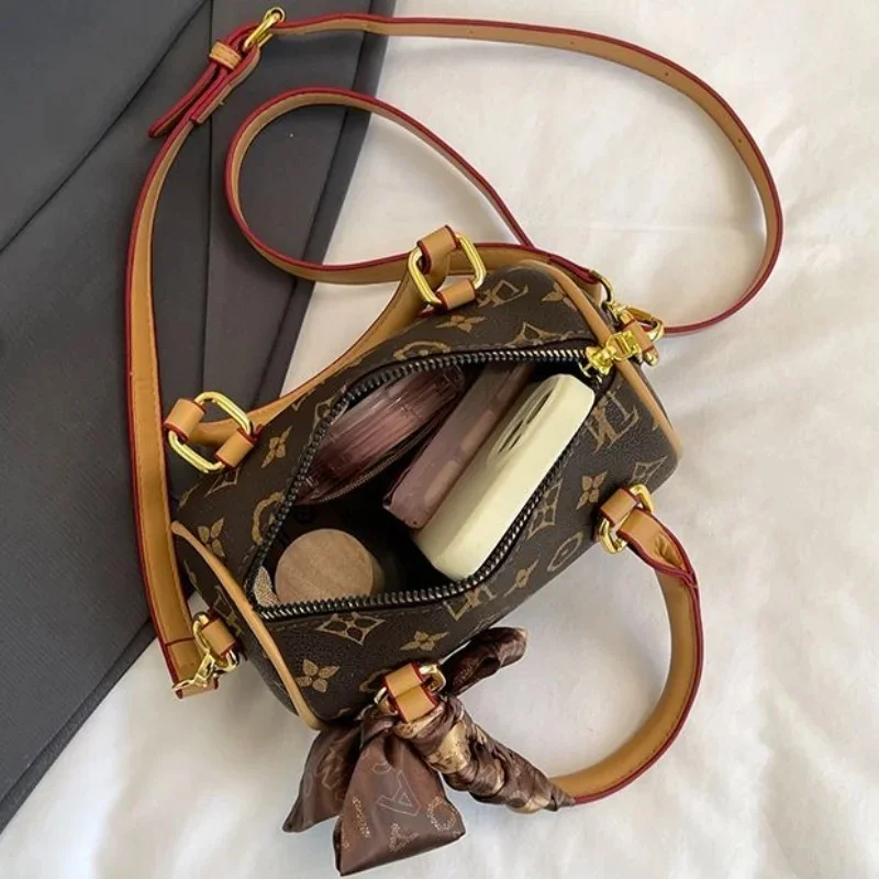 Luxuriöse Messenger-Geldbörse – Damen-Umhängetasche mit einfarbigem Retro-Lederoberfläche