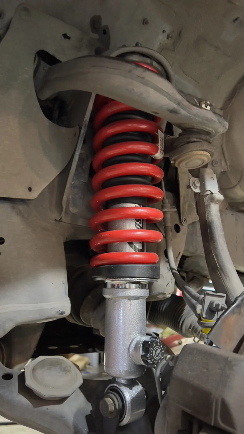 Car Front Rear Vehicle Shock Absorber for Suzuki D-Max 2012-2019 Super Carry Shock Absorber