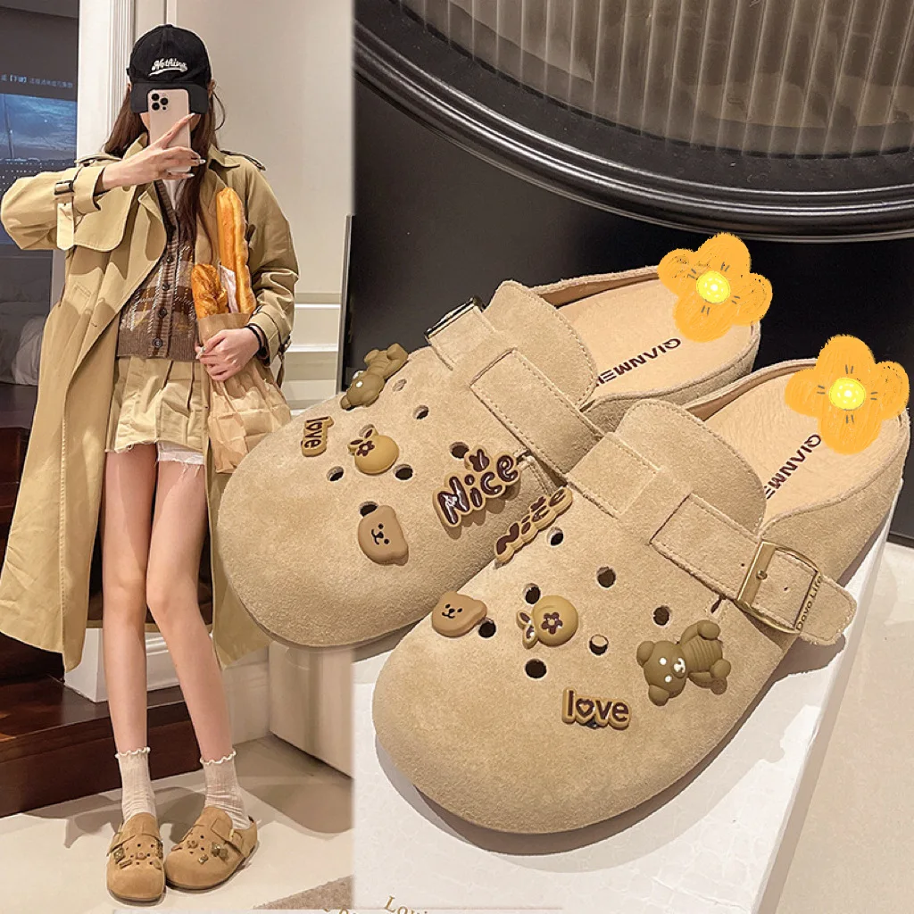 Cute Soft Gum Brown Bear Hole Shoe Charms Accessories Shoe Buckle Detachable Shoes Flower DIY Shoes Decorations