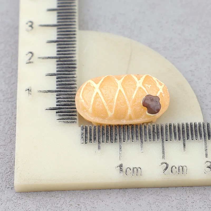 New Foods Play Cookie Resin Bread Cabochon 10pcs Resins Flatback for DIY Decoration Accessories Wholesale Ornament Bulk Supplier