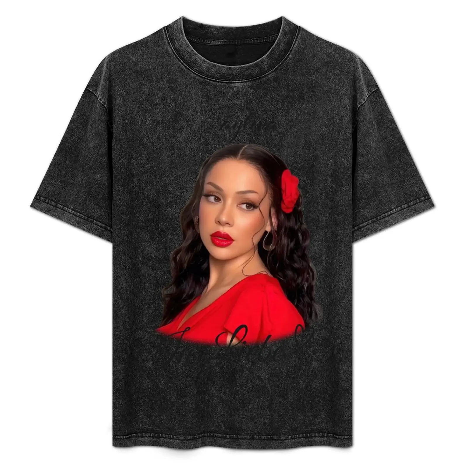 

Ayliva In Liebe In Red T-Shirt Large Size Loose Casual Tee