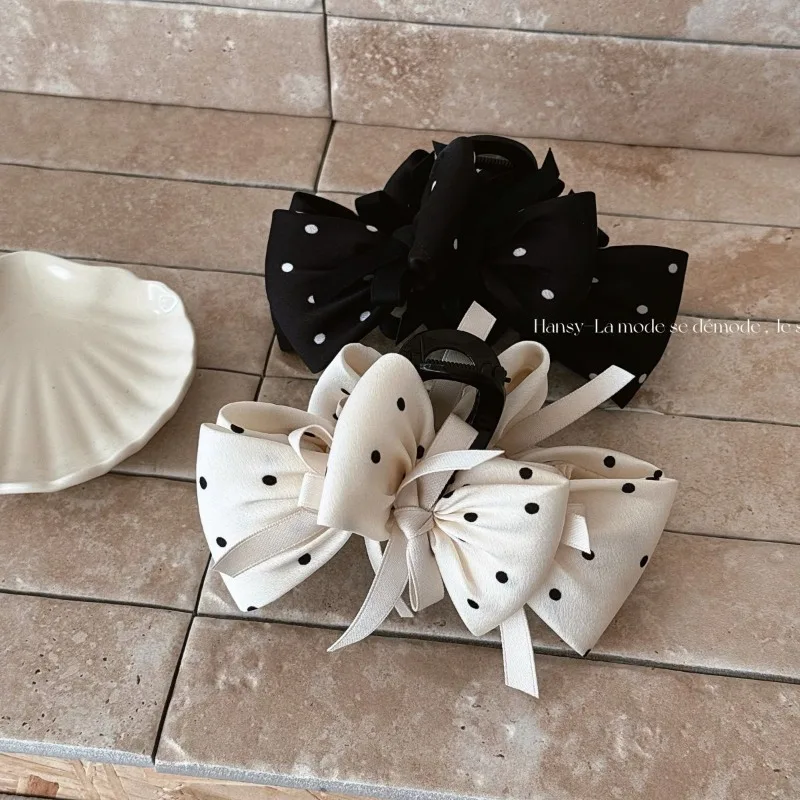 

Black and white polka dot bow temperament shark clip Hepburn style girl back head hair clip fashion versatile hair accessories
