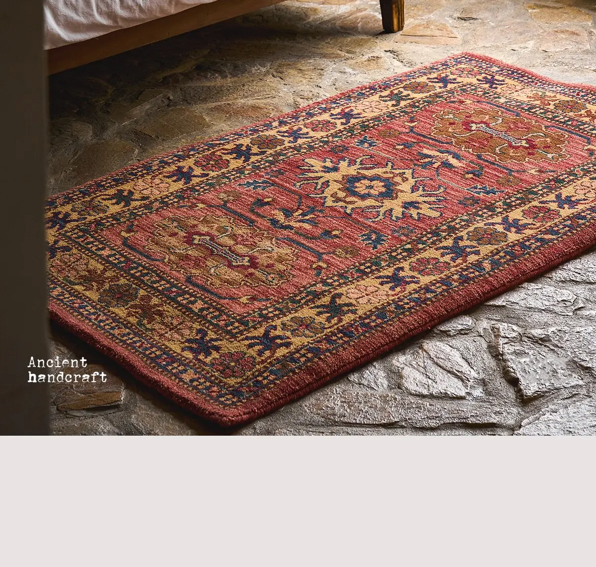 Ronghua Qimeng retro Tibetan glue-free 100 pure wool carpet living room ethnic bedroom bedside blanket mat