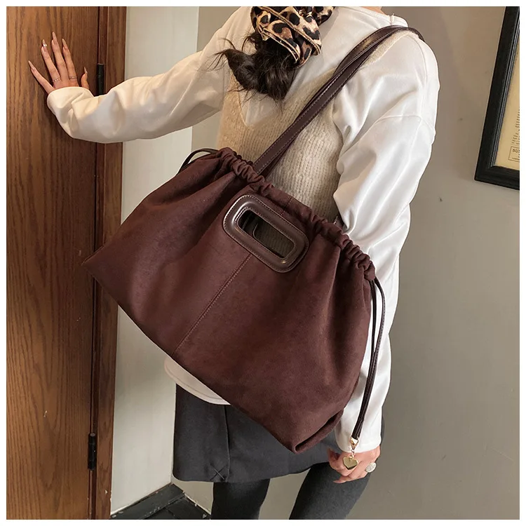 حقيبة يد كاجوال، محفظة كتف واسعة للنساء، حقيبة كروس متعددة الاستخدامات، حقيبة بسيطة من النهار إلى الليل، حقيبة حبال مزخرفة