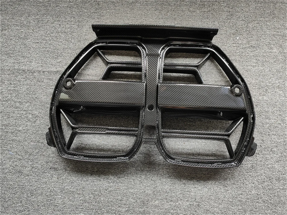 Used for BMW G80 M3 G82 G83 M4 modification with dry carbon fiber CLS style front grille (without ACC) body kit