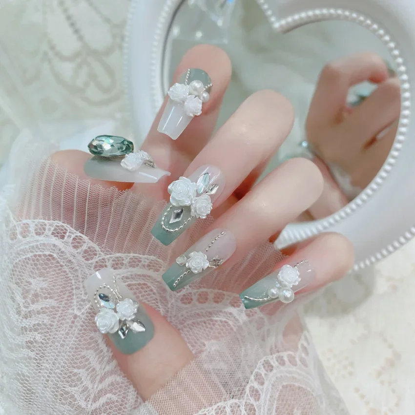 

Green Flower Press on Nails Handmade Manicure Wearable Nail Art Stickers Big Flash Diamond Pearl Decoration False Nail 24pcs