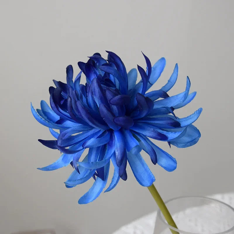 15/20 Stück Künstliche Chrysanthemen Seidenblumen in Blau Restaurant-Dekoration Simulierte Krabbenklauen-Chrysanthemen Kunstblumen – Detail 27