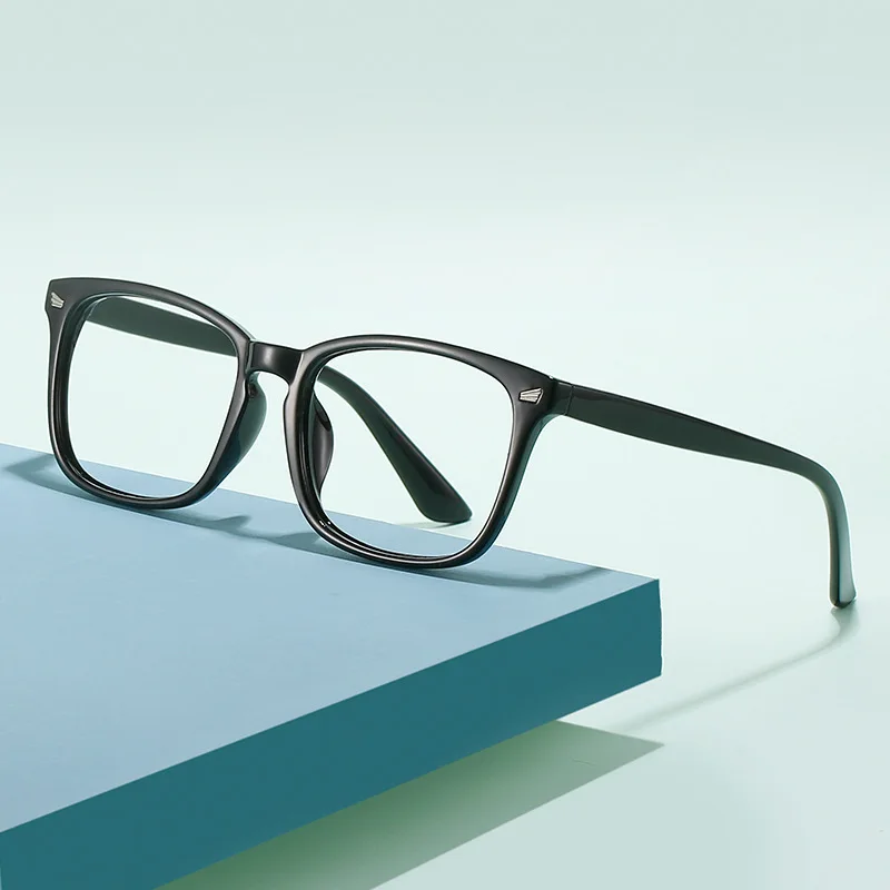 Classic Square Anti Blue light Glasses Men Women Fashion Photochromic Glasses Stylish Outdoor Changing Color Glasses