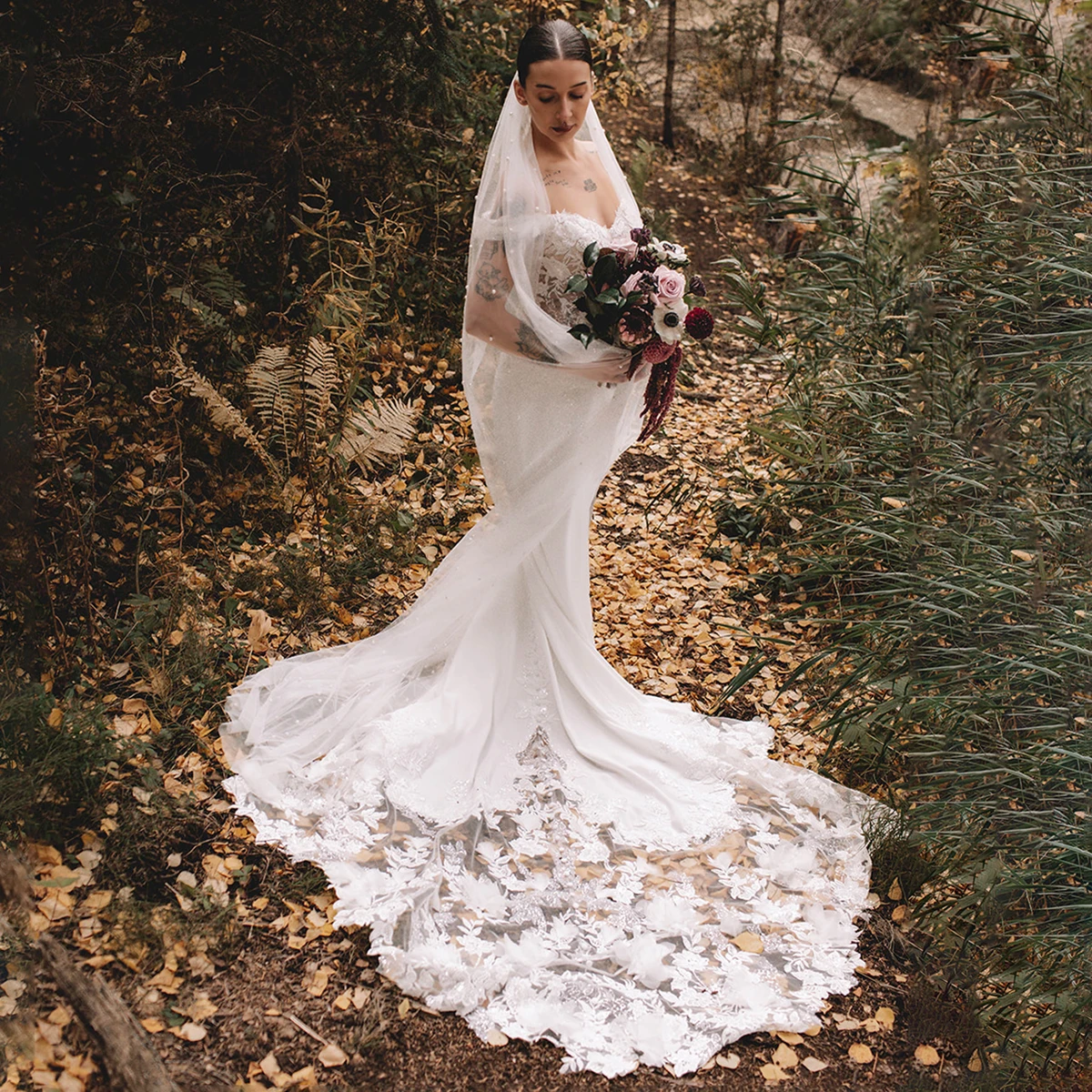 Sexy High Split Off Shoulder Wedding Dress Customized Plus Size Sequins Floral Lace Appliqued Sheer Top Mermaid Bridal Gowns