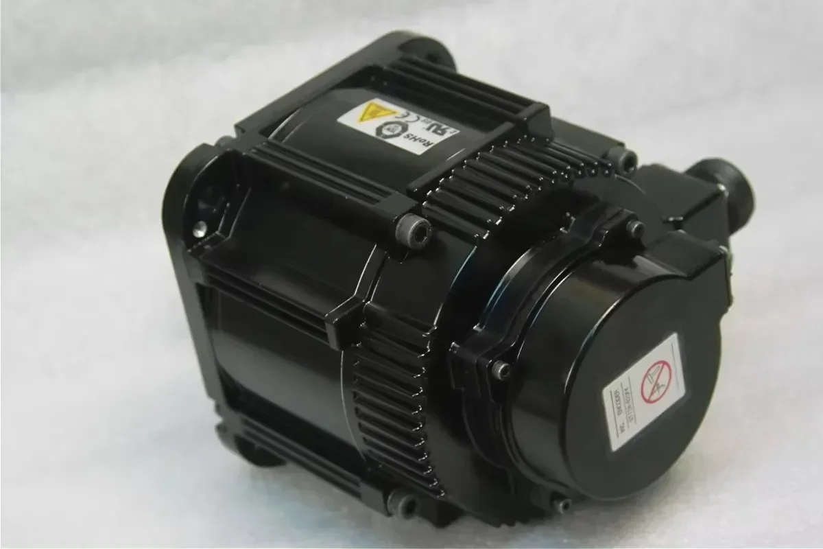 

Stock available Servo Motor SGMSV-10ADA6