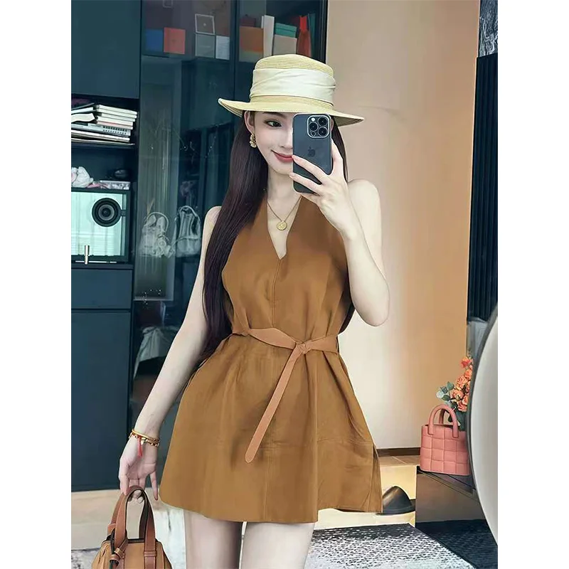 

Women Clothing Summer Fashion Casual Office Lady Simplicity All-match Female Temperament Solid Color V-neck Sleeveless Cardigan