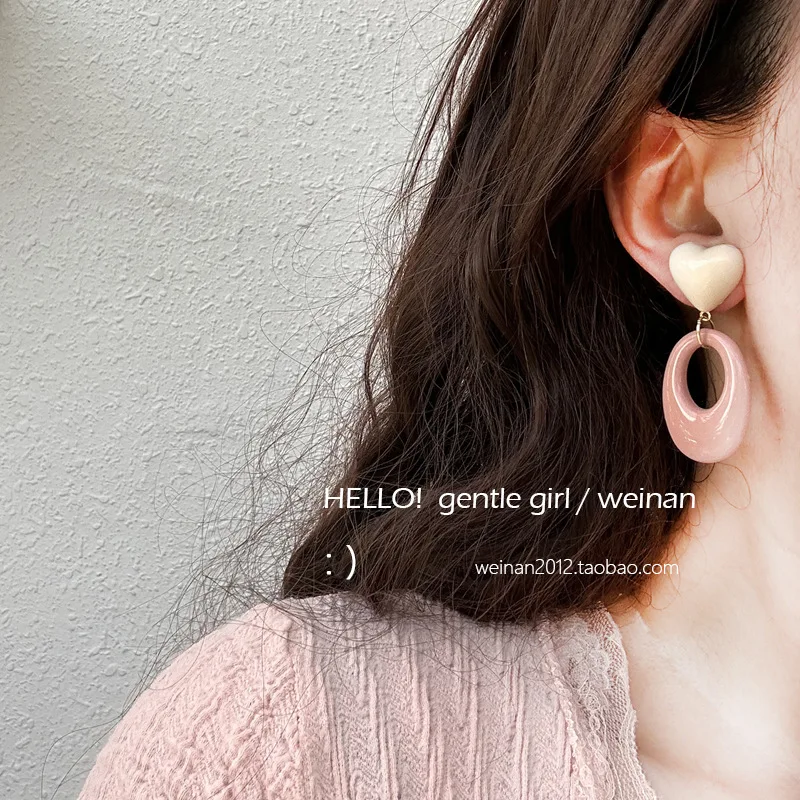Clip Earrings Pink Glossy Resin Spiral Coil Geometric Retro Cute Sweet  Comfortable Versatile  School Party Jewelry for Girls